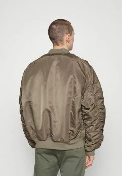 Holzweiler JACKET - Bomber Jacket - Khaki -Holzweiler shop c1f47d3ae6a1484390e32e9094123d62