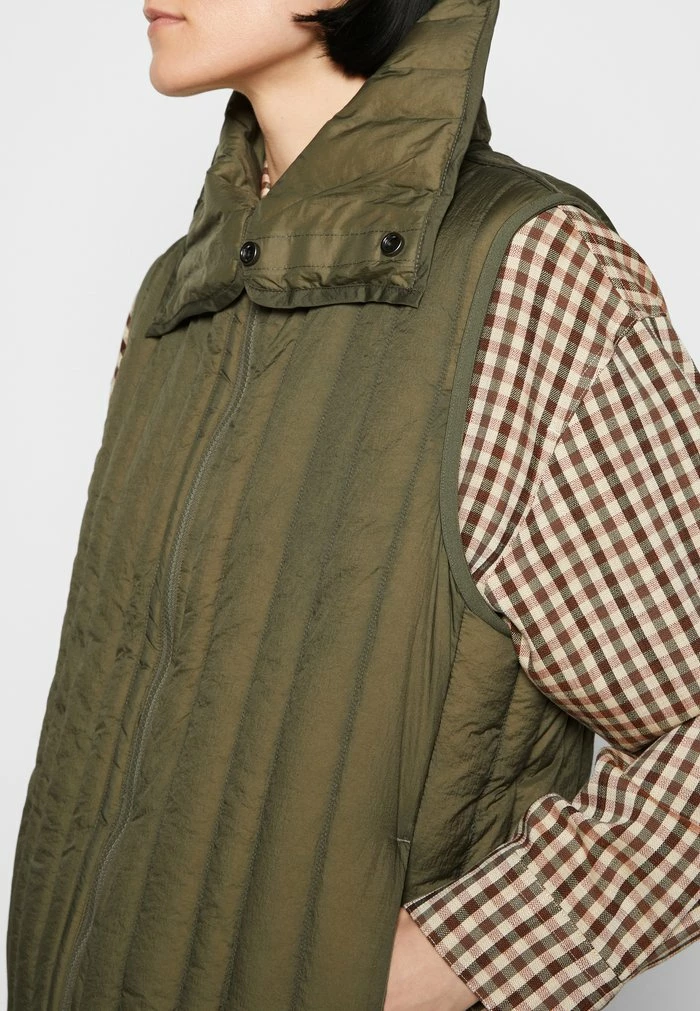 TRANSITION VEST - Waistcoat - army Holzweiler TRANSITION VEST - Waistcoat - Army -Holzweiler shop c3d70b1b255c42f89d76c18da36ffbc1