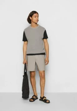 Holzweiler LOLA - Shorts - Lt. Grey 13 Holzweiler LOLA - Shorts - Lt. Grey -Holzweiler shop c5cc859c56b6407b9e5b7660f17d3130