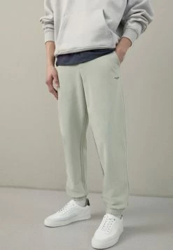 Holzweiler OSLO TROUSER - Tracksuit Bottoms - Teal 4 Holzweiler OSLO TROUSER - Tracksuit Bottoms - Teal -Holzweiler shop c864ca45ccb34e529c7bf246a05504a4