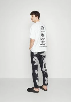 Holzweiler RANGER LOGOS TEE - Print T-shirt - White -Holzweiler shop cc25740f01b9466d917410e9880b3d96