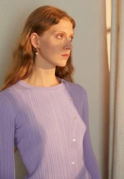 Holzweiler BARBARA CARDIGAN - Cardigan - Lilac 4 Holzweiler BARBARA CARDIGAN - Cardigan - Lilac -Holzweiler shop d12b83ac5bf74cb4a6419cc8c89e6426