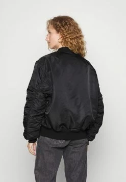 Holzweiler JACKET - Bomber Jacket - Black -Holzweiler shop d6c83d1998c24f57af5d6fef7e44cb45