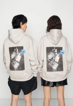 Holzweiler RIVERS PATCH HOODIE UNISEX - Sweatshirt - Light Grey -Holzweiler shop d70dea456f964f05a731e2eecf666c99