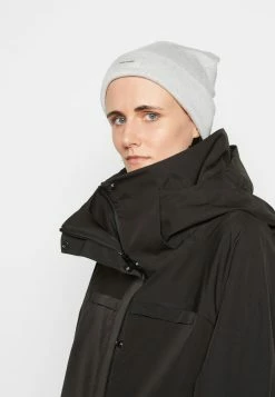 Holzweiler WAKE BEANIE - Beanie - Grey -Holzweiler shop d8f02e31e44048b68849a2a76948a40c