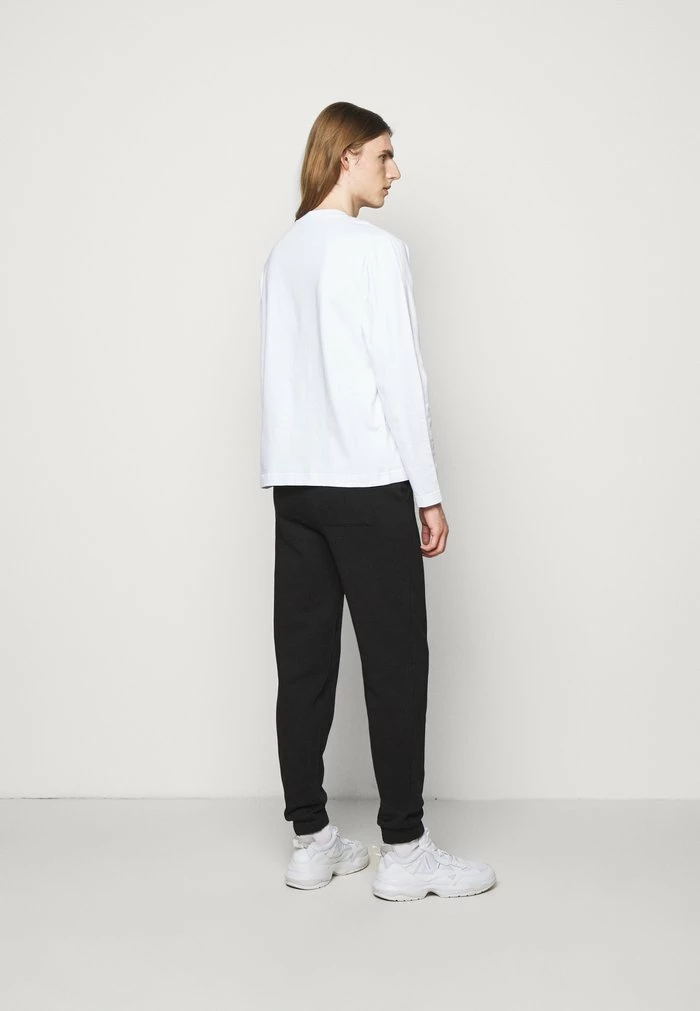 HANGER LONGSLEEVE - Long sleeved top - white Holzweiler HANGER LONGSLEEVE - Long Sleeved Top - White -Holzweiler shop da1c9dc5ff5449639a037f389599c399