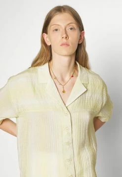 Holzweiler EDGAR - Button-down Blouse - Yellow 7 Holzweiler EDGAR - Button-down Blouse - Yellow -Holzweiler shop dcdcc010d4e943a8a4c613d9c2d98dac