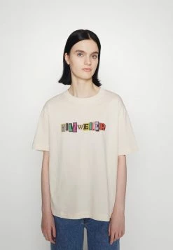 Holzweiler KJERAG TEE - Print T-shirt - Off-white 5 Holzweiler KJERAG TEE - Print T-shirt - Off-white -Holzweiler shop ddcfb51b2c4842939cfcf7b9b2ad4e5d