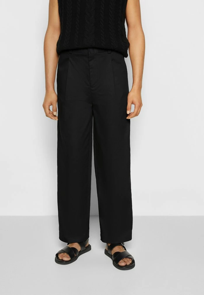 POLLI TROUSER - Trousers - black Holzweiler POLLI TROUSER - Trousers - Black -Holzweiler shop e217f6418ddb40c3b8acf467f66dbecd
