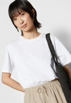 Holzweiler MUSAN STITCH - Shorts - Sand 7 Holzweiler MUSAN STITCH - Shorts - Sand -Holzweiler shop e4485f41dd0240d8b6d9564f583f73f8