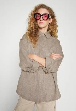 Holzweiler DAIS OVERSHIRT - Bomber Jacket - Taupe 5 Holzweiler DAIS OVERSHIRT - Bomber Jacket - Taupe -Holzweiler shop e7690b9d8aad43e6a0445c358df5b72c