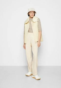 Holzweiler LAGOON OSLO TROUSER - Tracksuit Bottoms - Ecru -Holzweiler shop ef3ef62e8240481a89837d01896d0da3