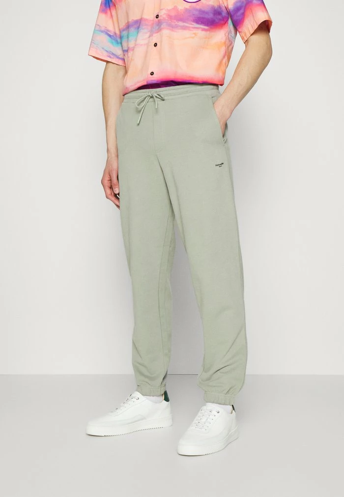 OSLO TROUSER - Tracksuit bottoms - teal Holzweiler OSLO TROUSER - Tracksuit Bottoms - Teal -Holzweiler shop f7e68c0e542745c08b7d76fcc6510662