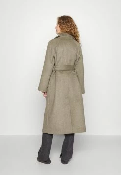 Holzweiler FREIKE COAT - Classic Coat - Green -Holzweiler shop f94fd9dfe943483492eeb1fde85d6c55