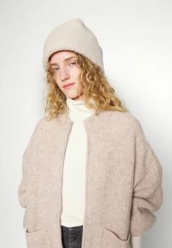 Holzweiler PENGUIN CARDIGAN - Cardigan - Sand 5 Holzweiler PENGUIN CARDIGAN - Cardigan - Sand -Holzweiler shop faf13b99213340c3a6505c94ac568393