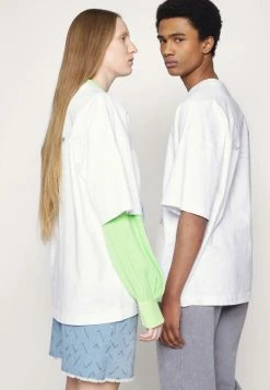 Holzweiler WINGS TOURIST TEE UNISEX - Print T-shirt - White 8 Holzweiler WINGS TOURIST TEE UNISEX - Print T-shirt - White -Holzweiler shop fc50f381d193407083183b409e3de9b3